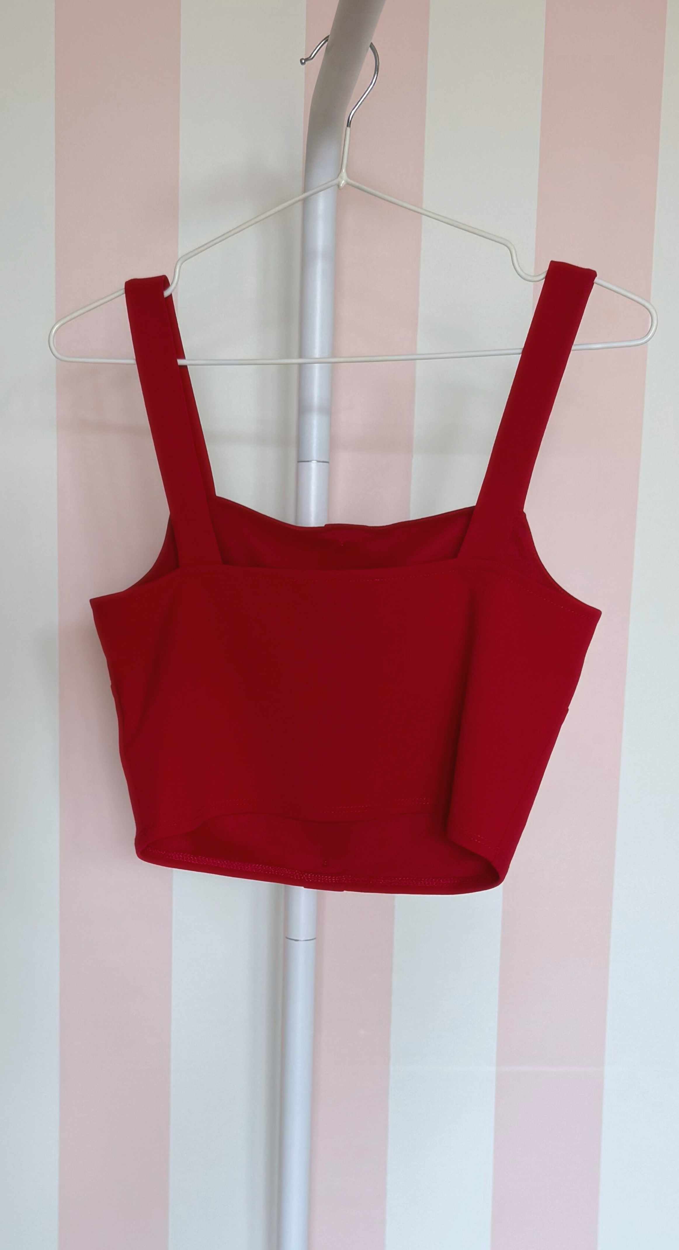 La maglietta che profuma ancora di quell’estate