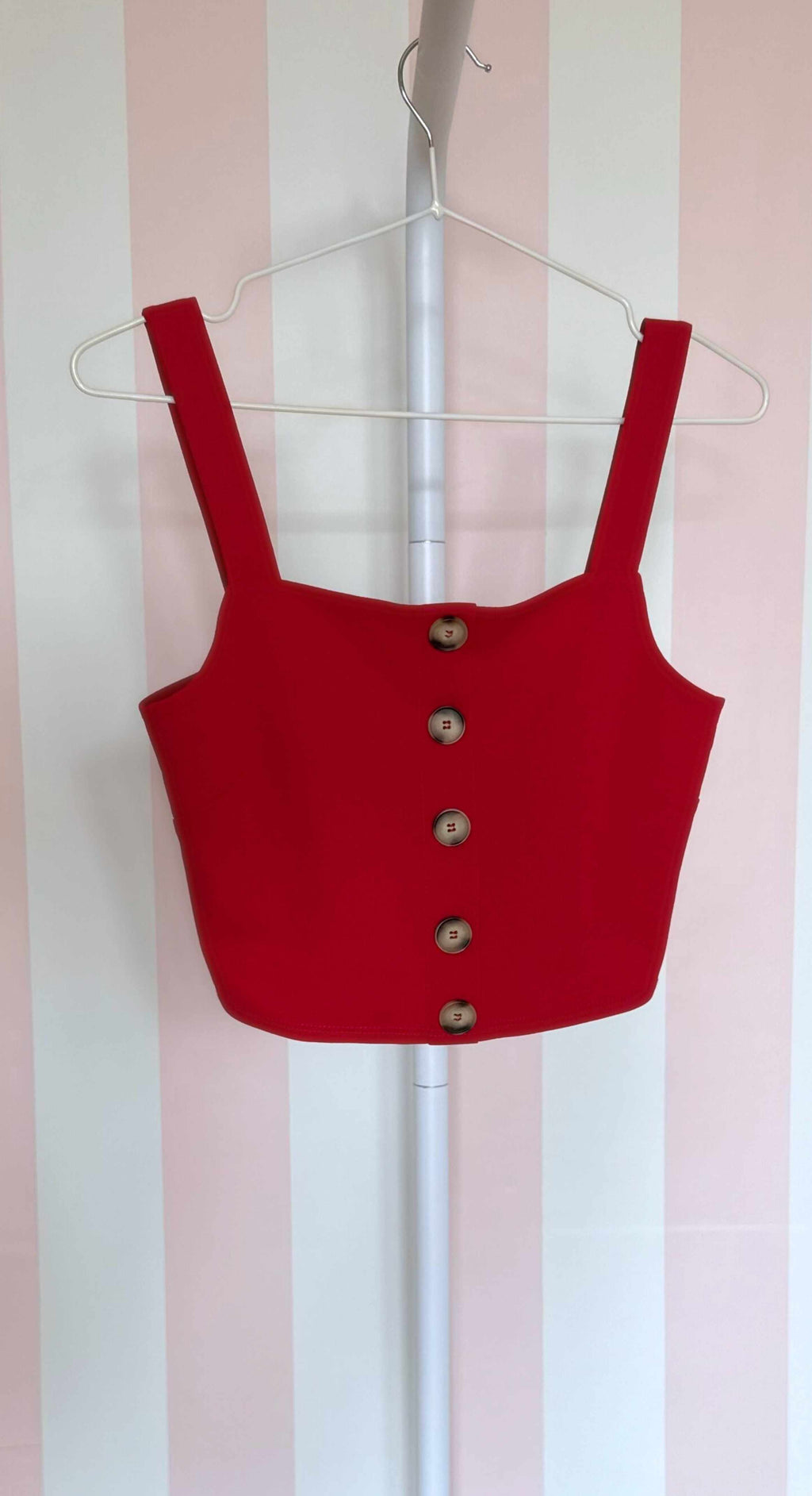 La maglietta che profuma ancora di quell’estate