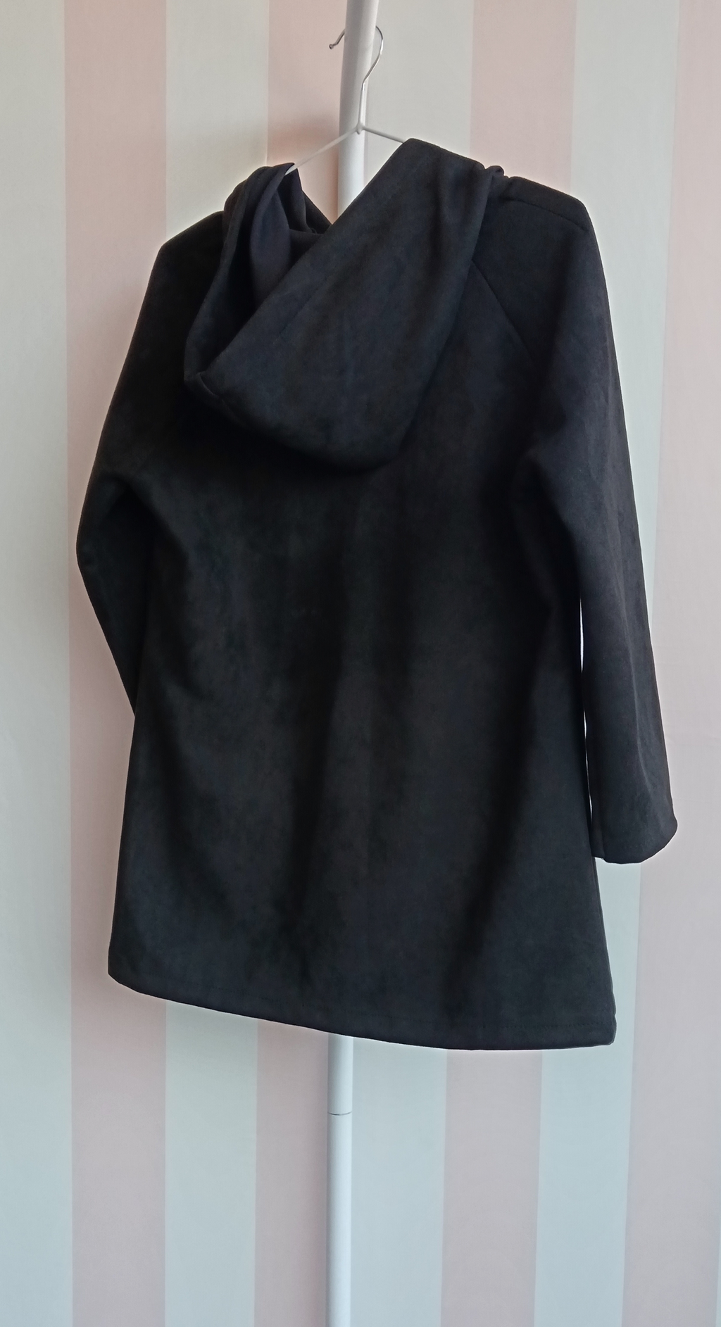 Giacca con cappuccio nera