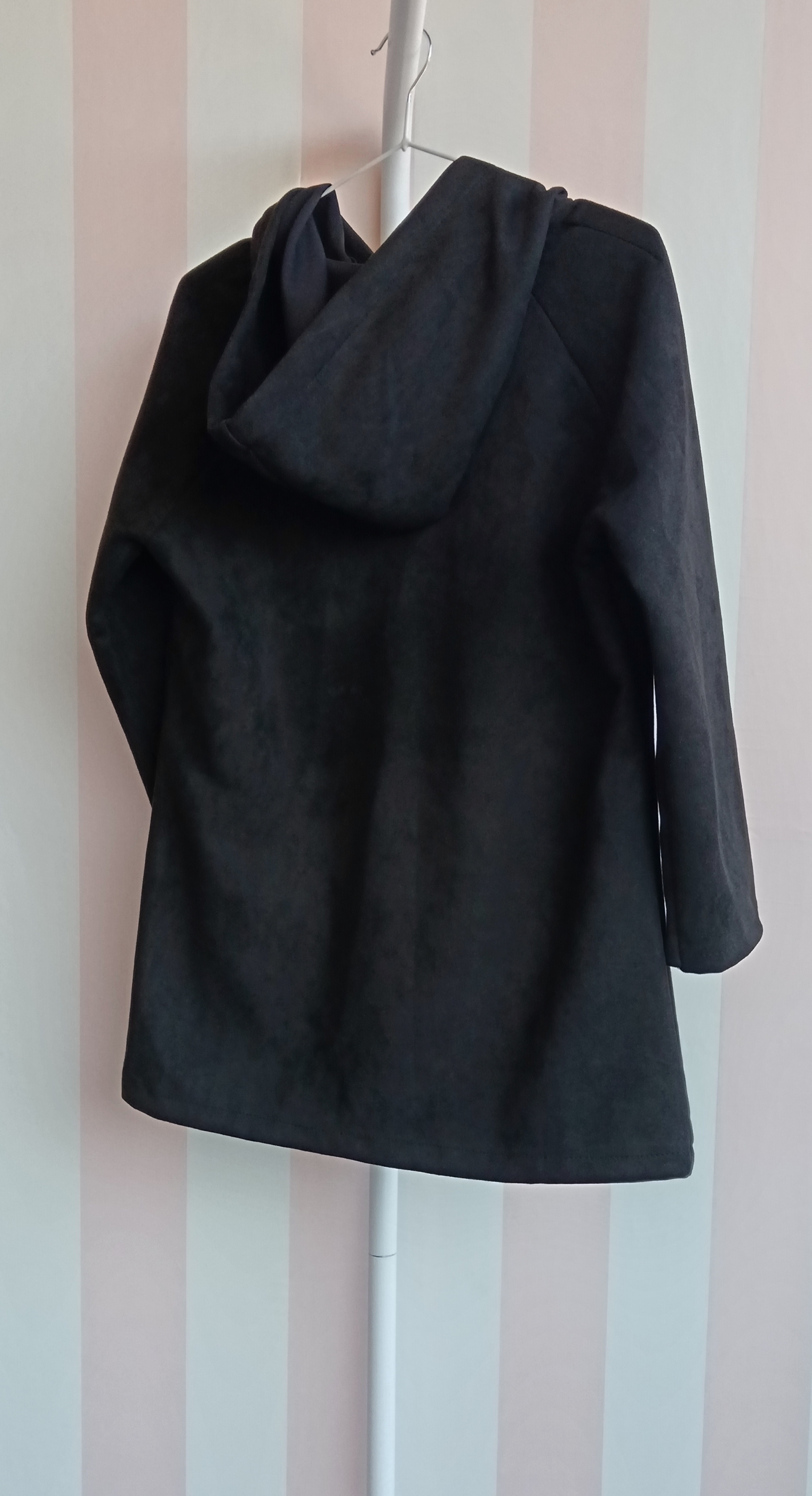 Giacca con cappuccio nera