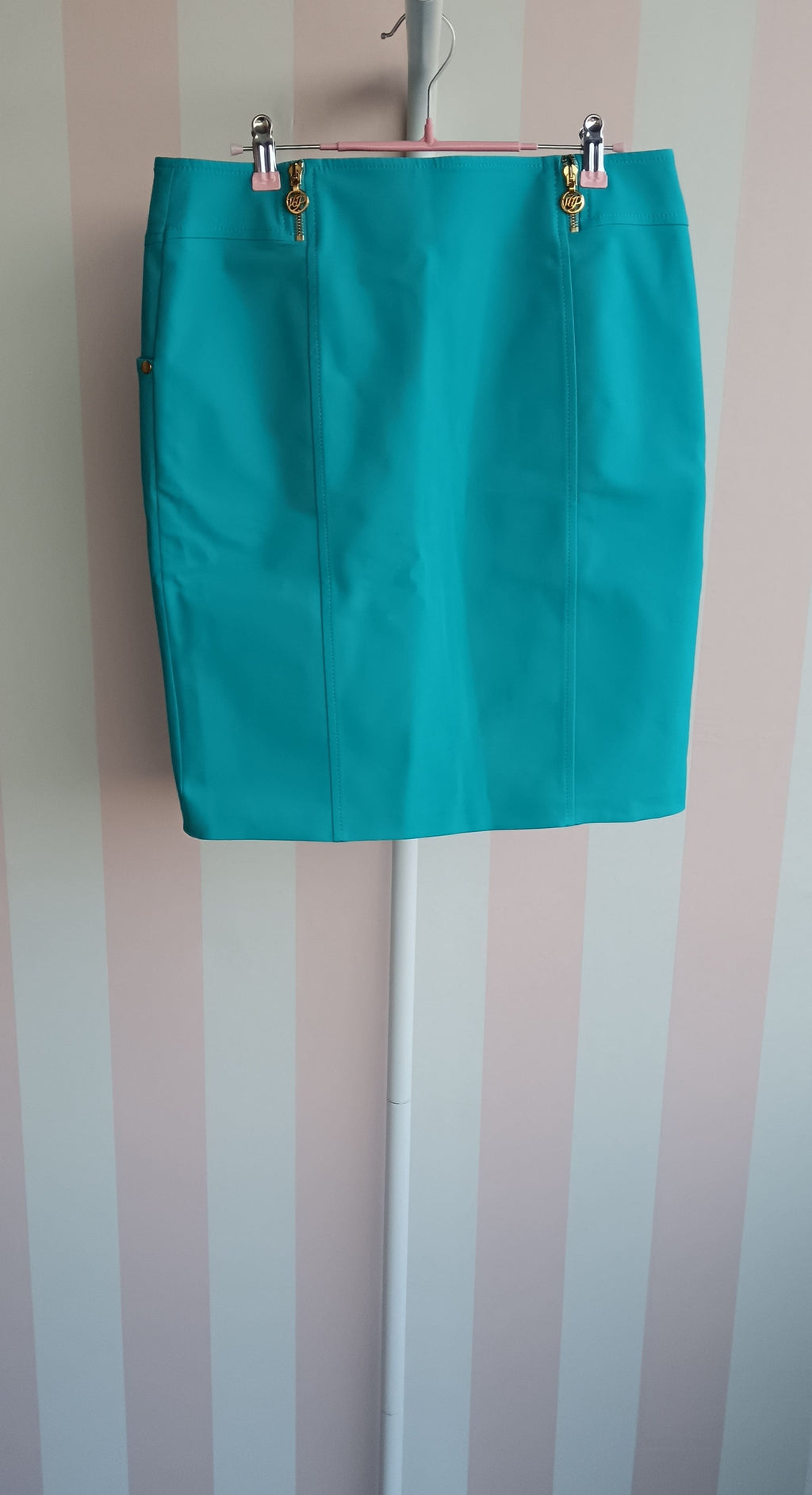 Il suono delle cicale nelle tue estati d’infanzia