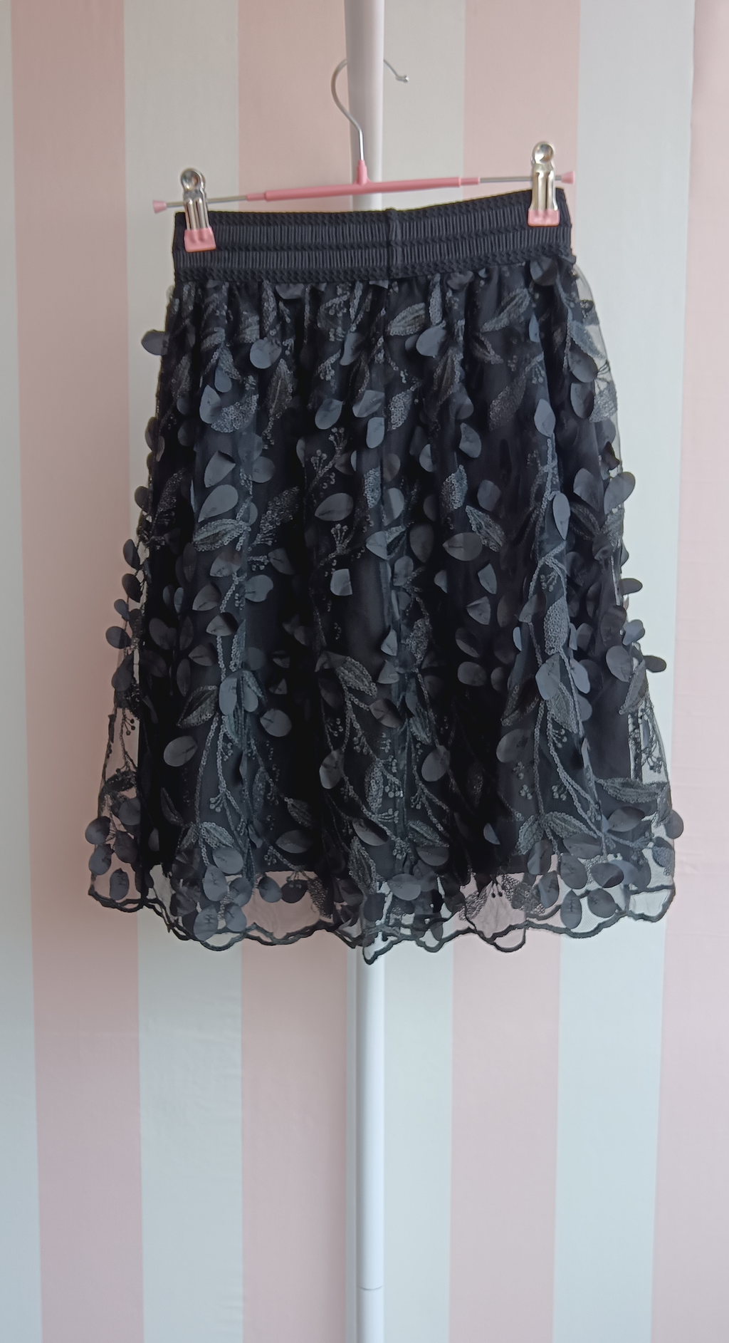 La volta che ti sei guardata allo specchio e hai visto una persona diversa