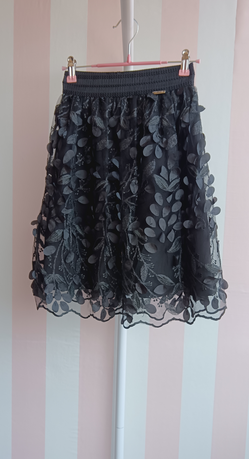 La volta che ti sei guardata allo specchio e hai visto una persona diversa