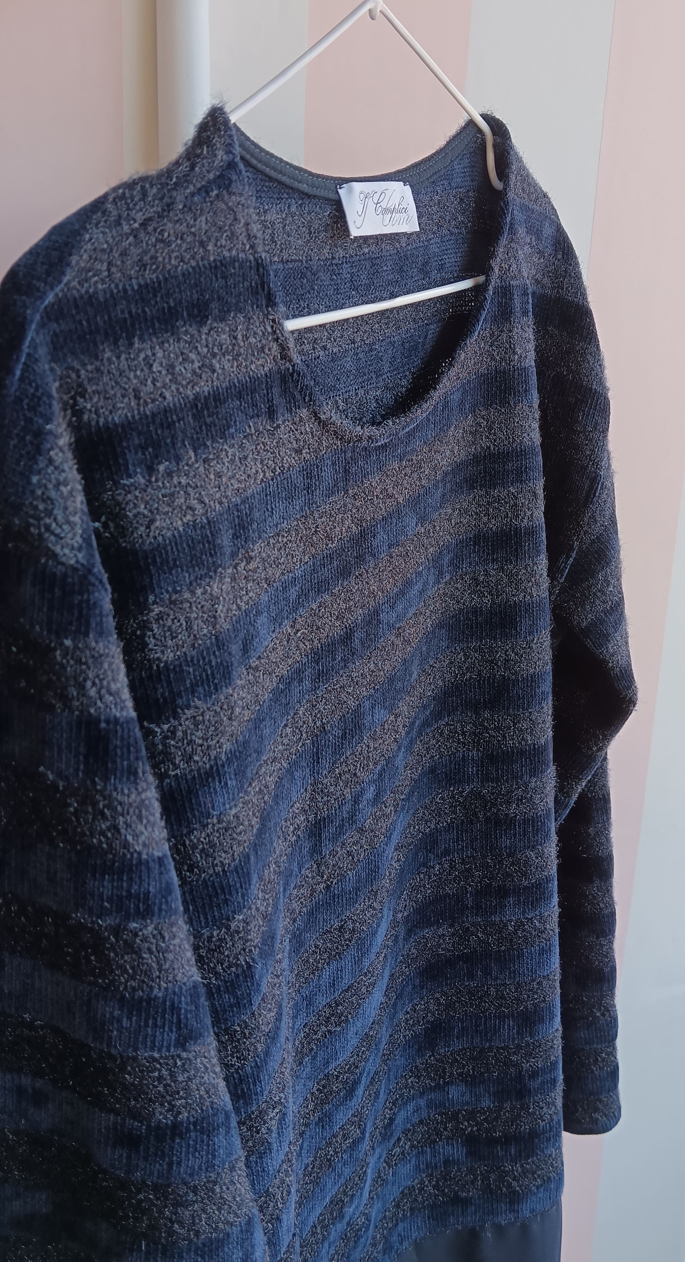 Il tenero abbraccio della nonna