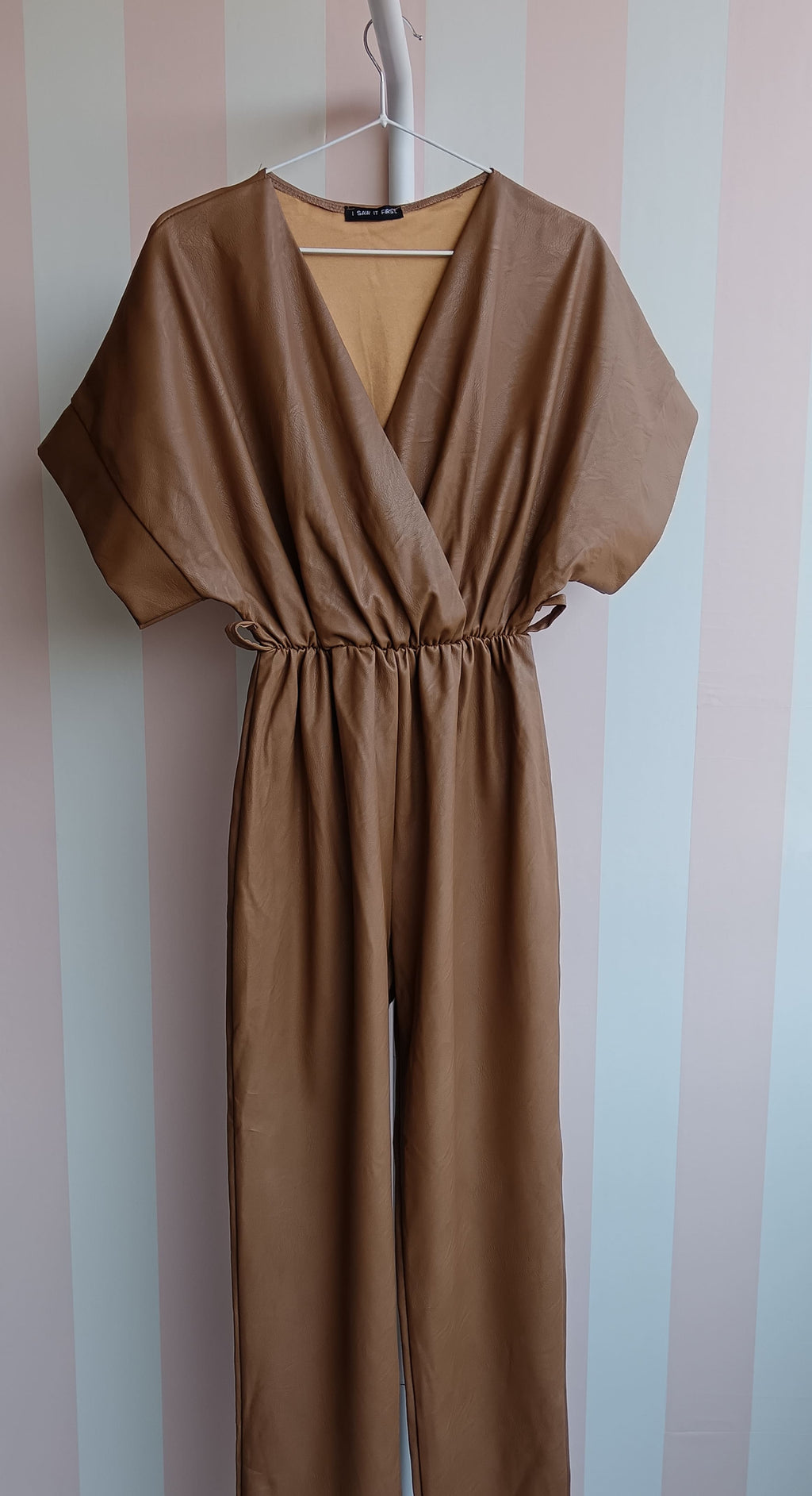 Quella volta in cui hai creato un album di ricordi con biglietti, foto e appunti.